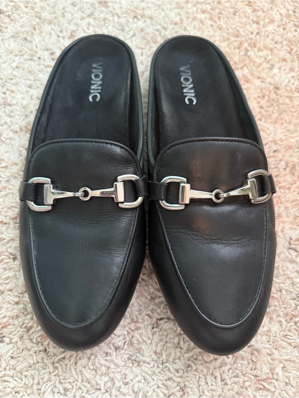 Vionic Adeline Mule (7.5) - Picture 5 of 10